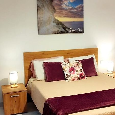 Large And Modern Apartment In The Centre Of Malta Mosta Esterno foto