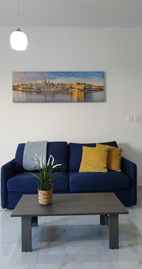 Large And Modern Apartment In The Centre Of Malta Mosta Esterno foto